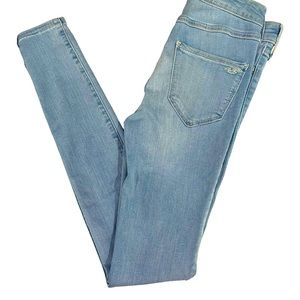 Hollister skinny jeans size - 25